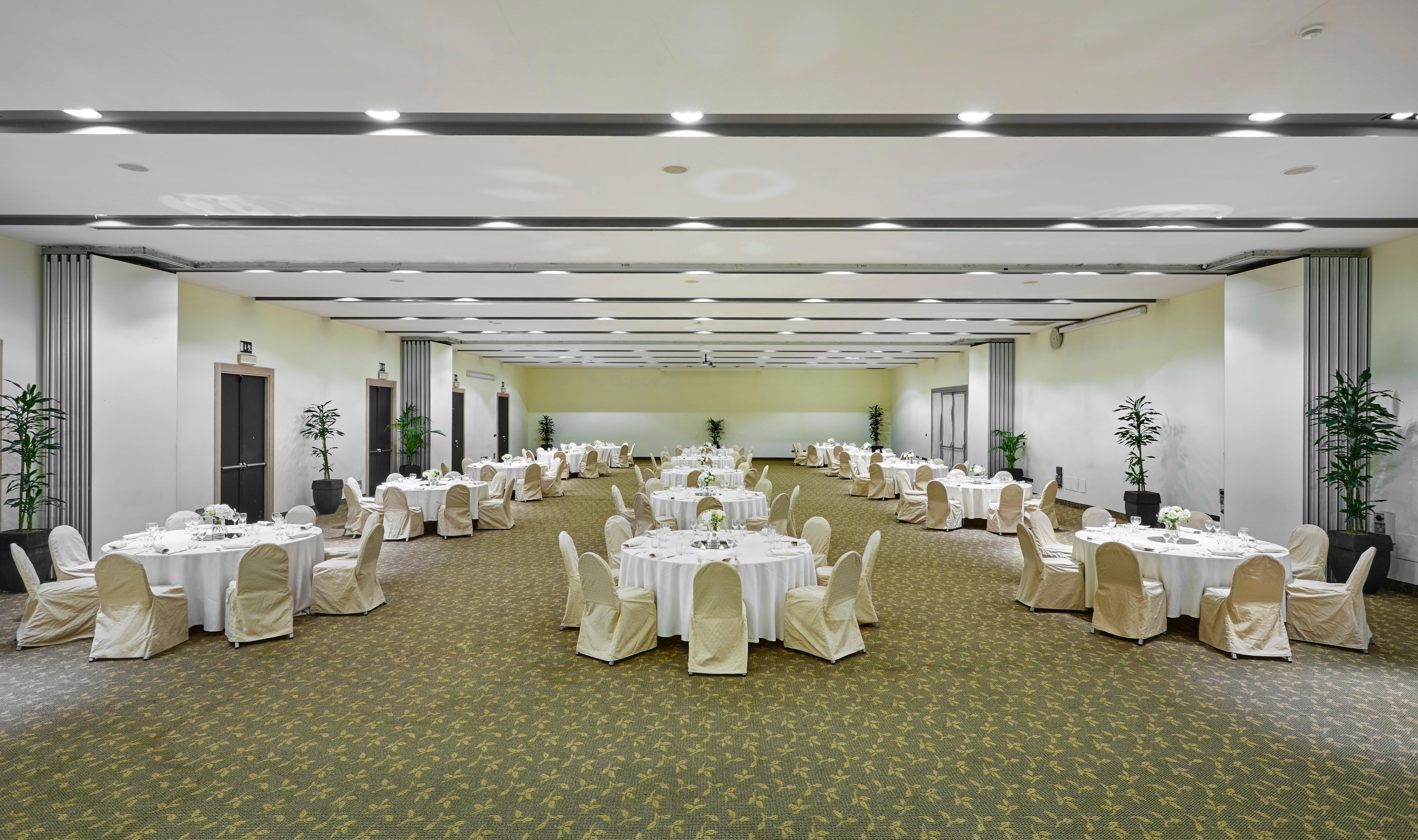 Crowne Plaza St. Peter's By Ihg Hotel 4*